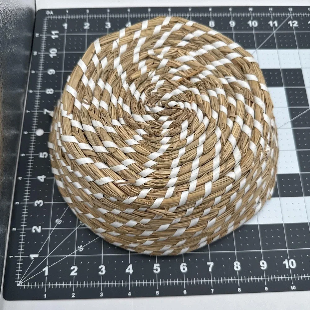 Vintage Hand Woven Grass‎ Straw 9